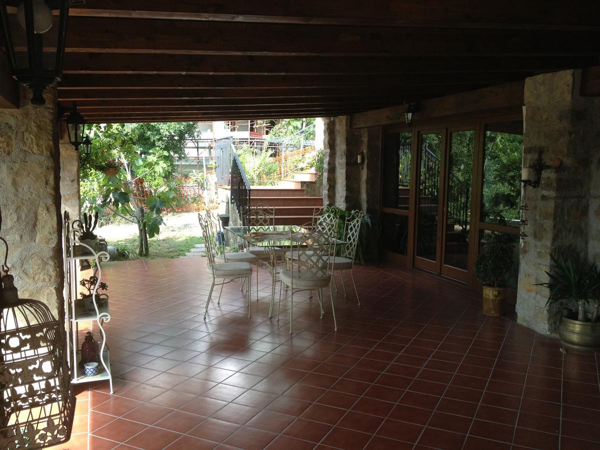 Cardile La Casa Di Lidia B&B 외부 사진