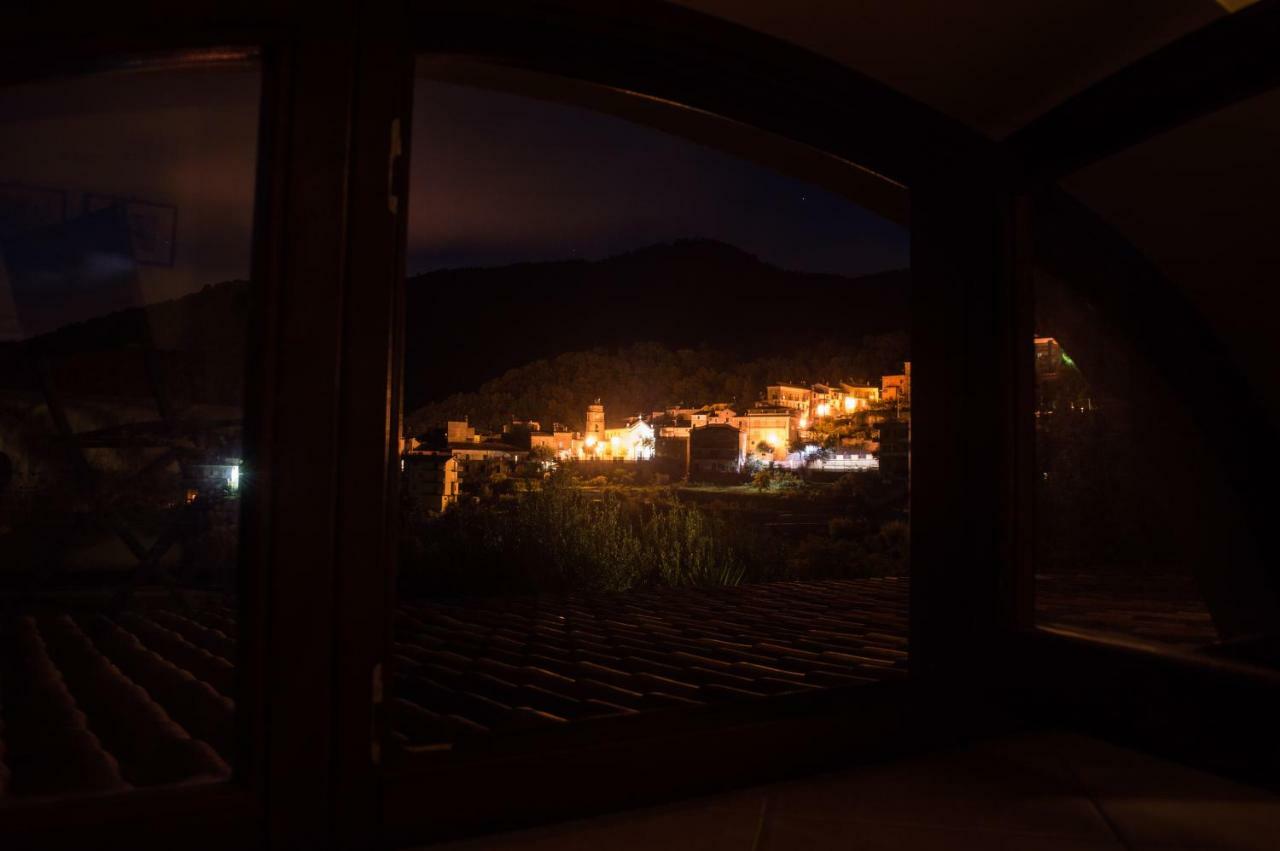 Cardile La Casa Di Lidia B&B 외부 사진